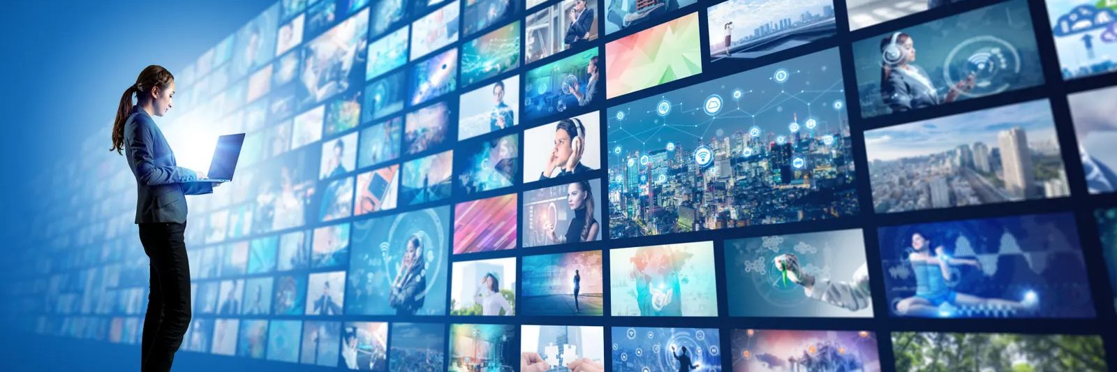 SIMON COWELL NEW MUSIC SHOW SAVAGED BY CRITICS...